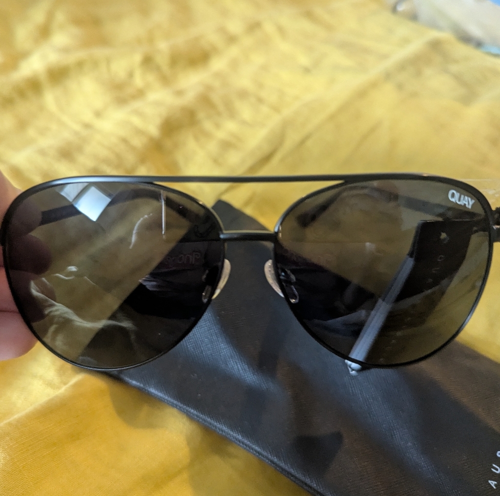 Quay Australia Black Aviator Sunglasses